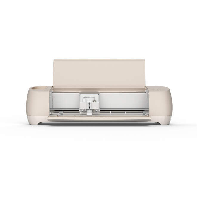 Cricut Explore™ 4 + Everything Bundle