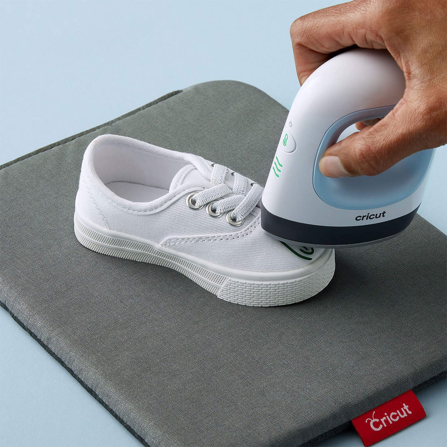 Cricut EasyPress Mini™, Zen + Everything Iron-On Bundle