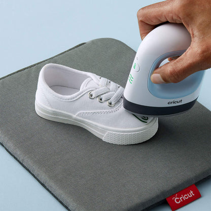 Cricut EasyPress Mini™, Zen + Everything Iron-On Bundle