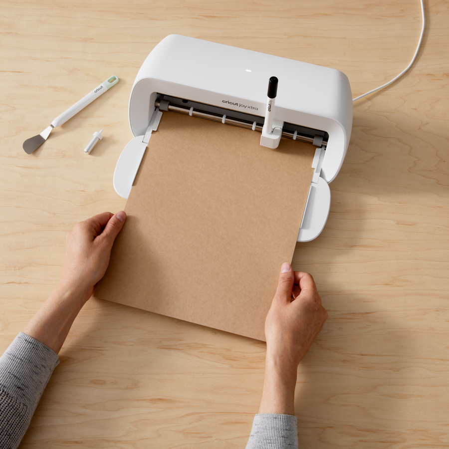 Cricut Joy Xtra™ Smart Label™ Paper – Permanent (4 ct)