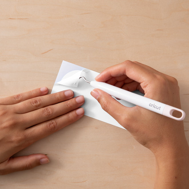 UV-Activated, Colour-Changing Iron-On, White - Blue